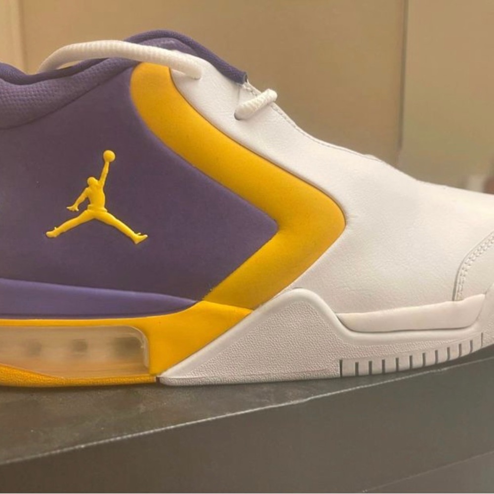 Air Jordan - Picture 6 of 6